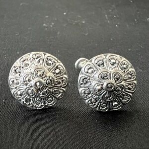 Women’s Vintage Marcasite Flower Screwback Earrings